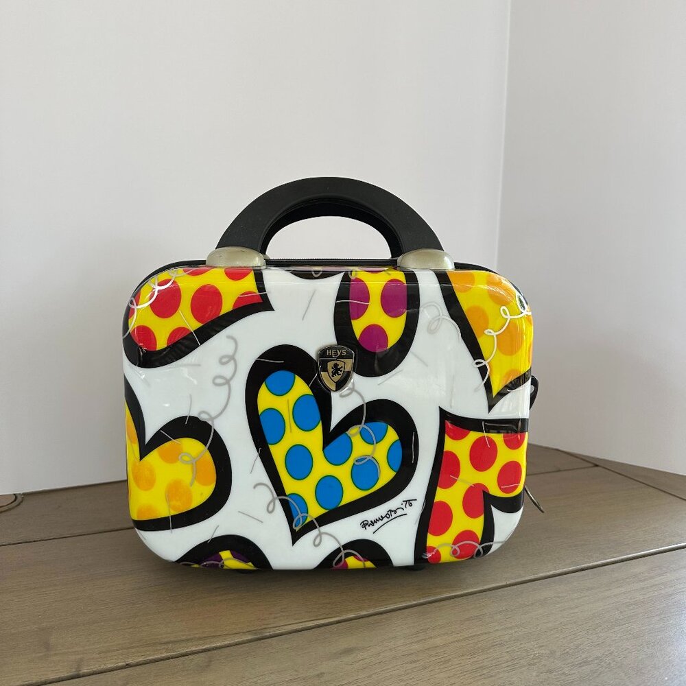 Heys Britto 12” Hearts Hard-Sided Cosmetic Beauty Carrying Case
